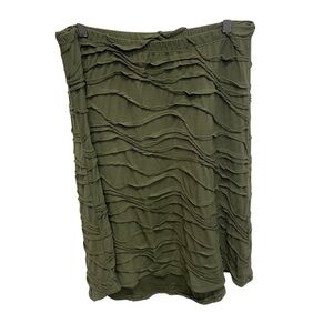 Cubism Los Angeles ruffled green midi skirt fairy goblincore size large